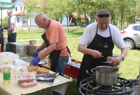 CERKNIŠKI POLMARATON 42 FOTO LJUBO VUKELIČ